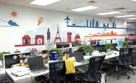 扶风教你设计办公室墙绘的方法。